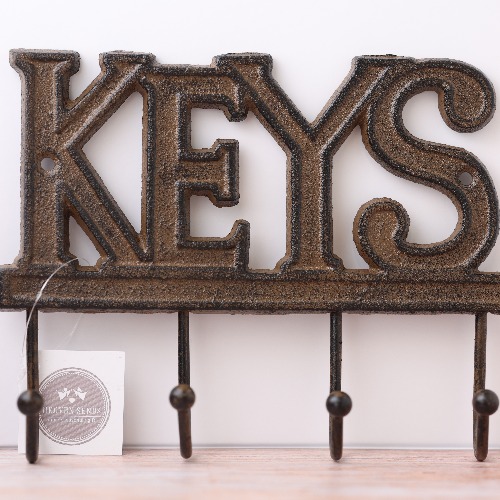 IRON KEYS 4 HOOK DECORATION