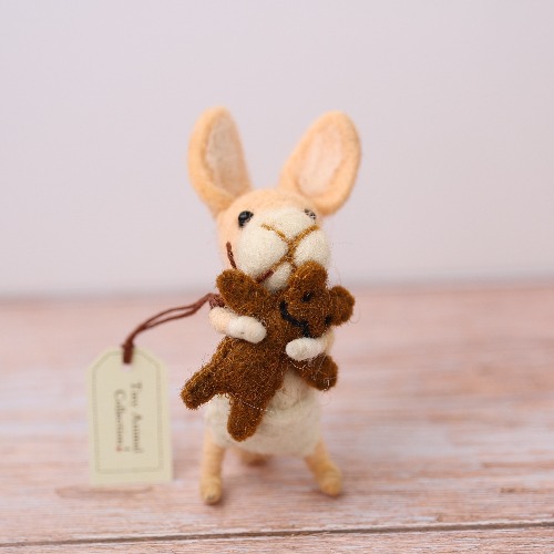 cute mouse with teddy